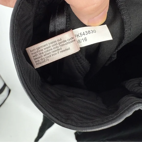 The Limited Drew Fit Women's Black Velvet and Leather Trousers Size 8 - Picture 7 of 8